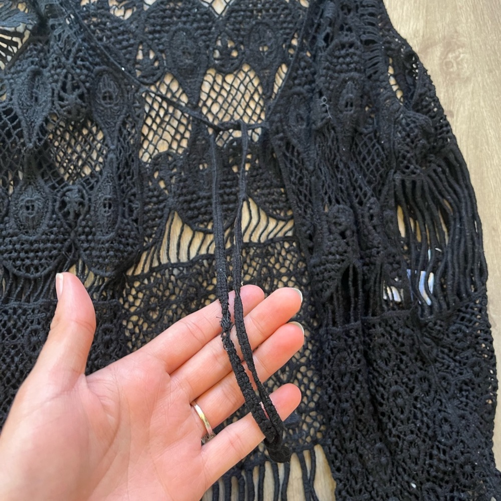 Shawl - Picture 3 of 5